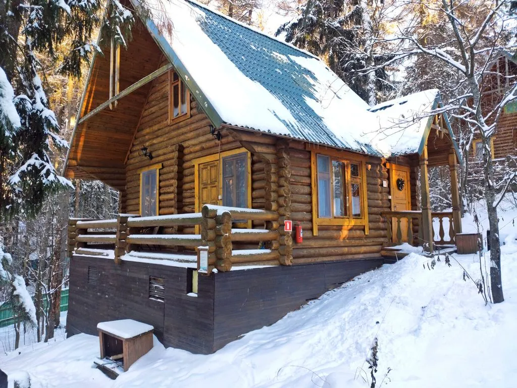 Лада Hotel