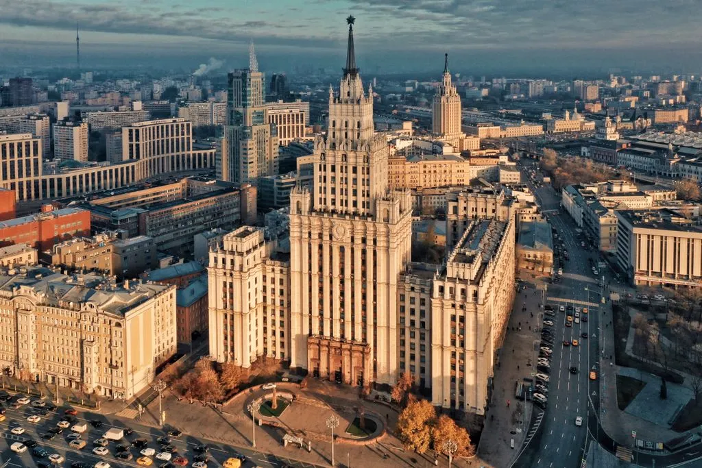 Высотка на Красных Воротах