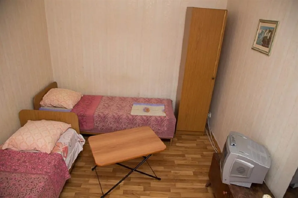 Двухместный номер с 2 отдельными кроватями эконом
