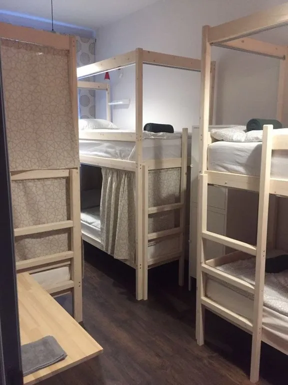 Многоместный смешанный номер кровать в 6-ти местном