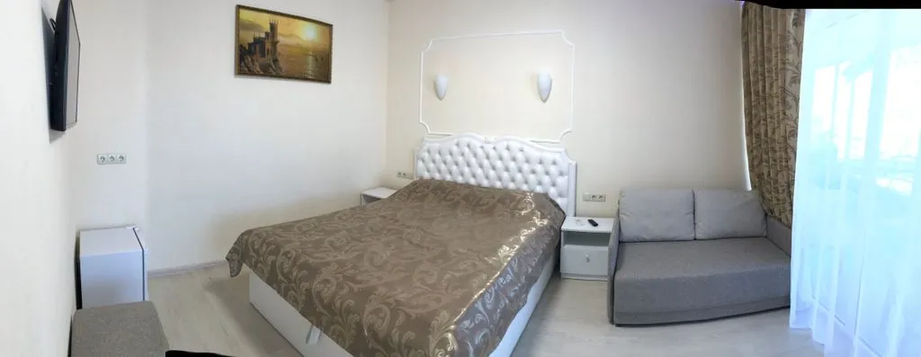 Трёхместный номер №22