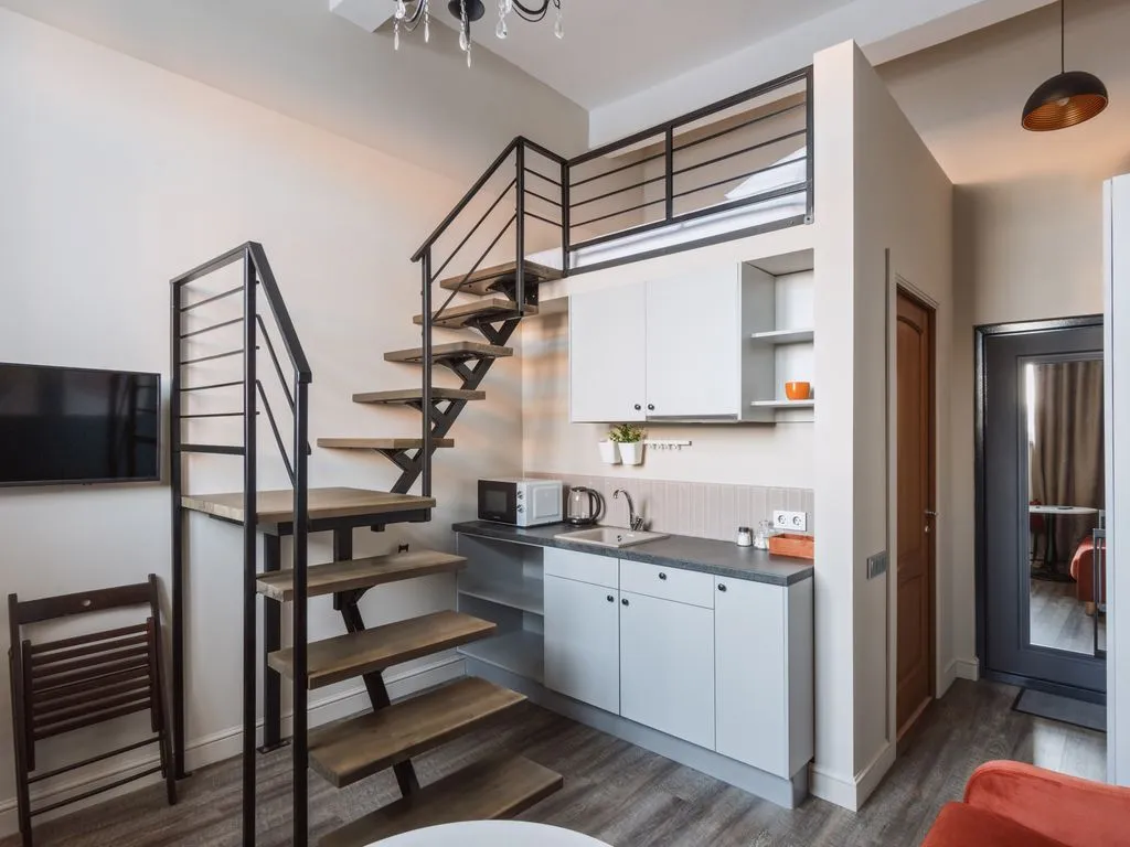 Home Hotel