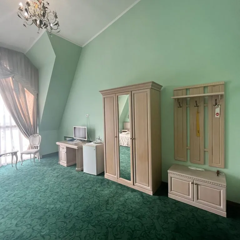 Двухместный номер с 1 кроватью люкс 2-х местный, Краснодар — фото 5