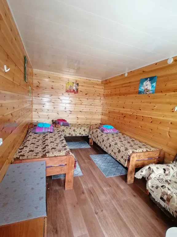 Трёхместный номер с раздельными кроватями и с общей кухней