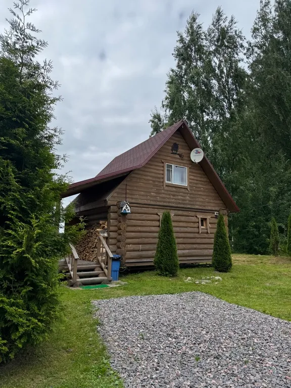 Семейный дом на берегу озера до 4 гостей