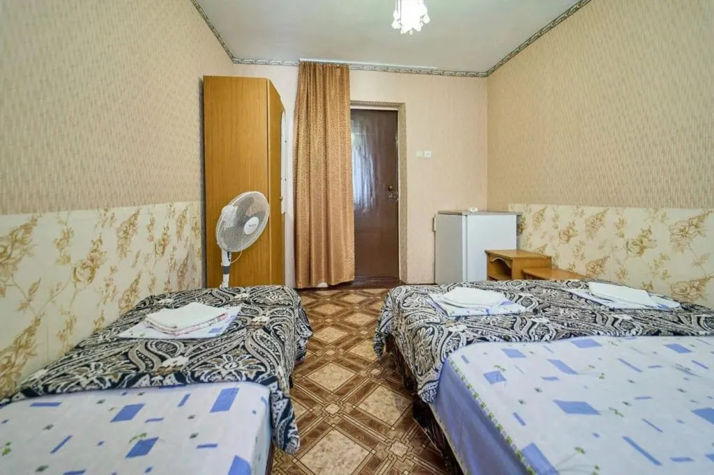 Трёхместный номер эконом