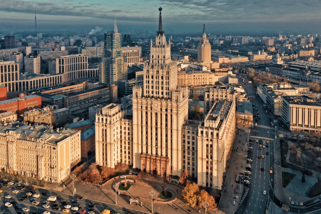 Высотка на Красных Воротах