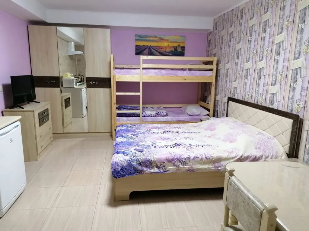 Четырёхместный номер люкс с кухней и отдельным входом