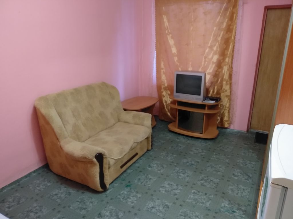 Солнечный