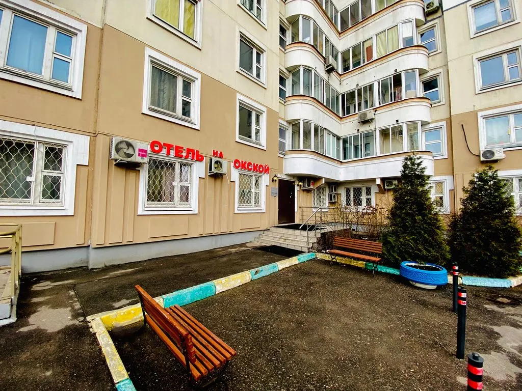 Отель на Окской