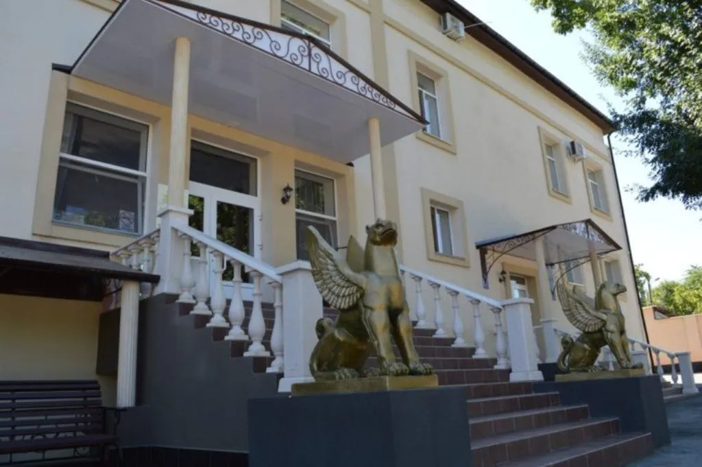 Южный Дворик