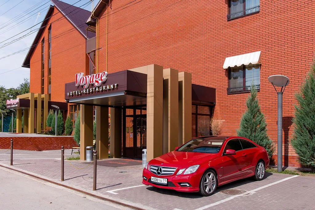 Bon Voyage 1 Корпус