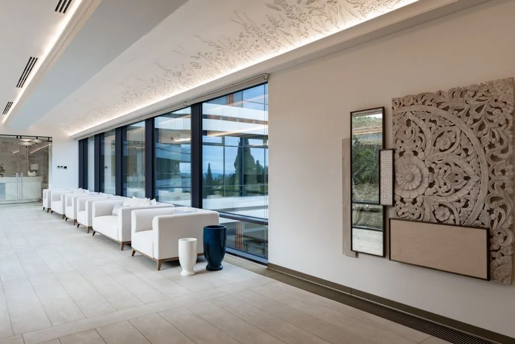 Отель «Luciano wellness spa foros», Форос — фото 9