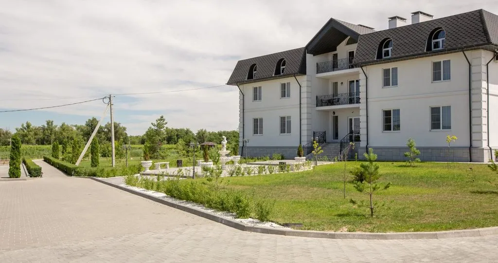 Вилла София