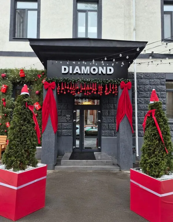 Diamond hotel