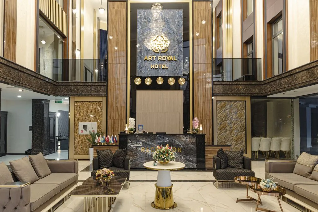 Art Royal Hotel
