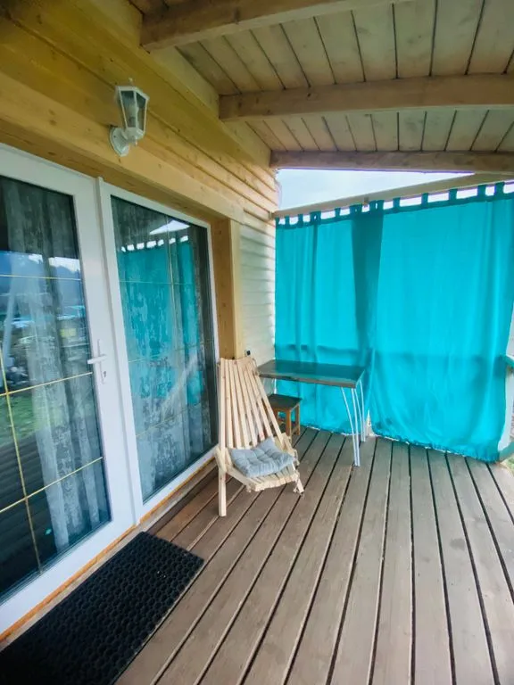 «Между гор»