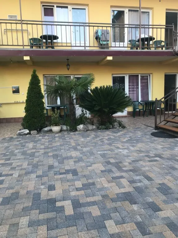 Солнечный Дворик