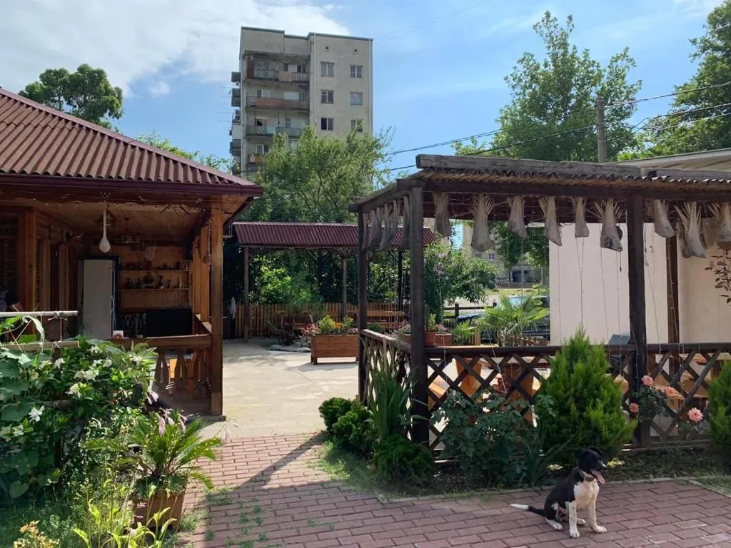 На Лакоба