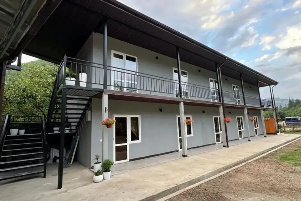 Хашупс Хаус