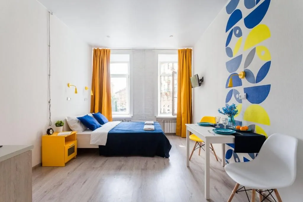 Apart-Rooms on Petrogradka 3*