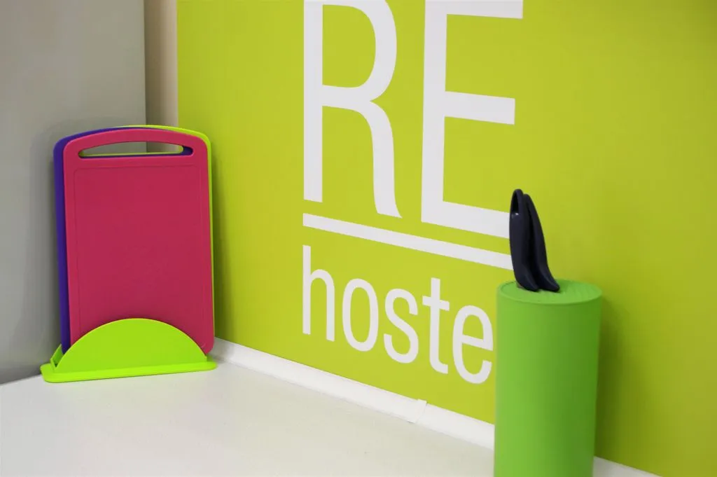 REHostel