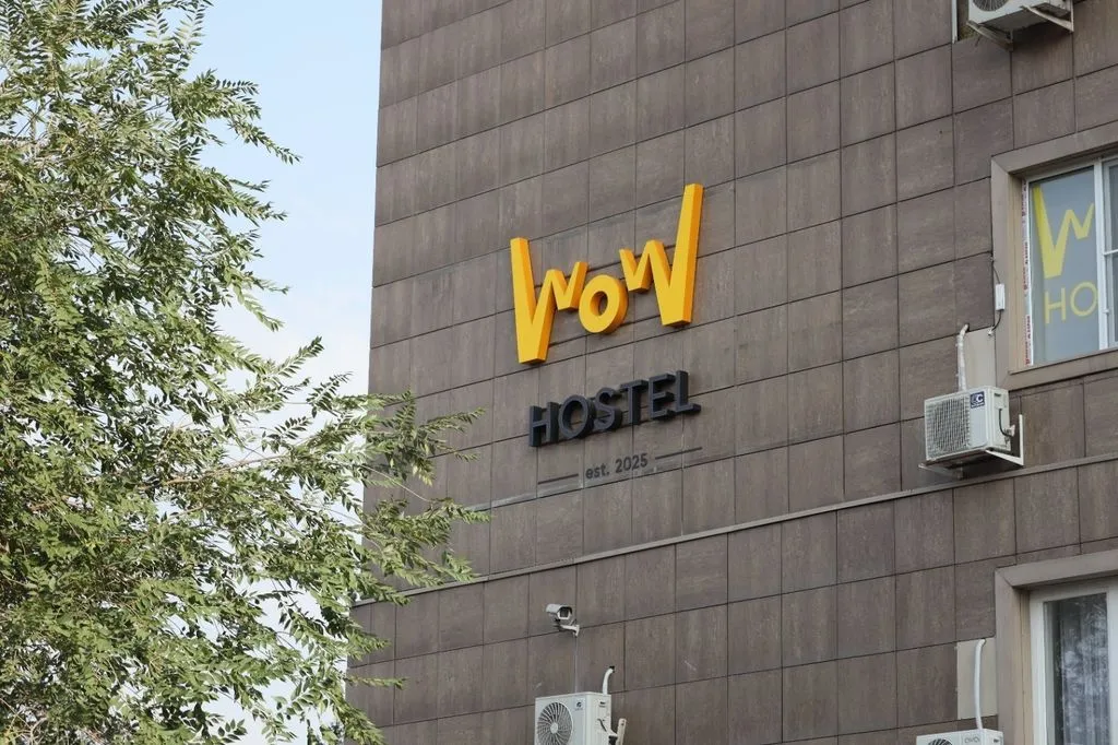 WoW Hostel