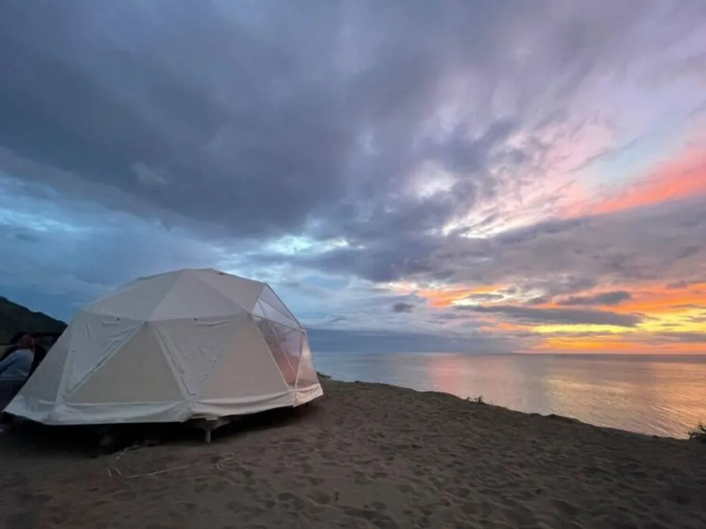 Черный остров