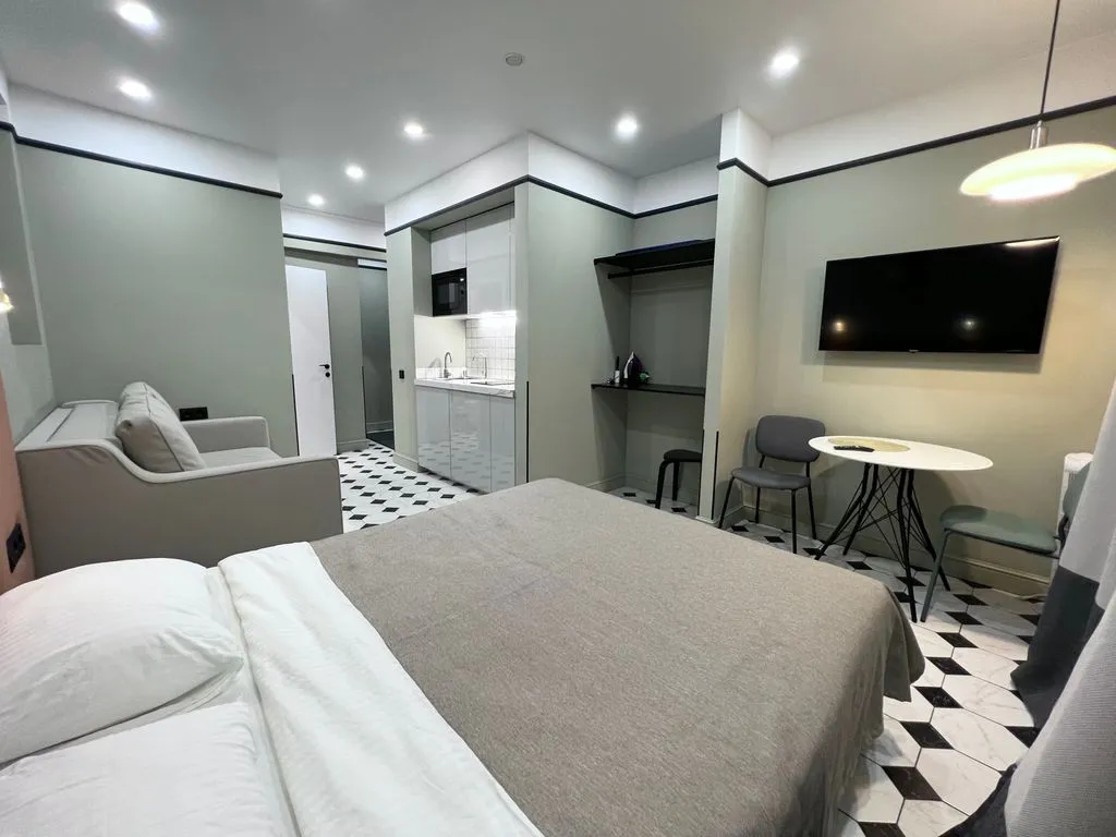 Rubinsteina Apartments