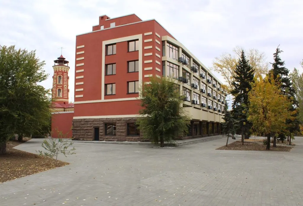 Каланча — фасад и вход
