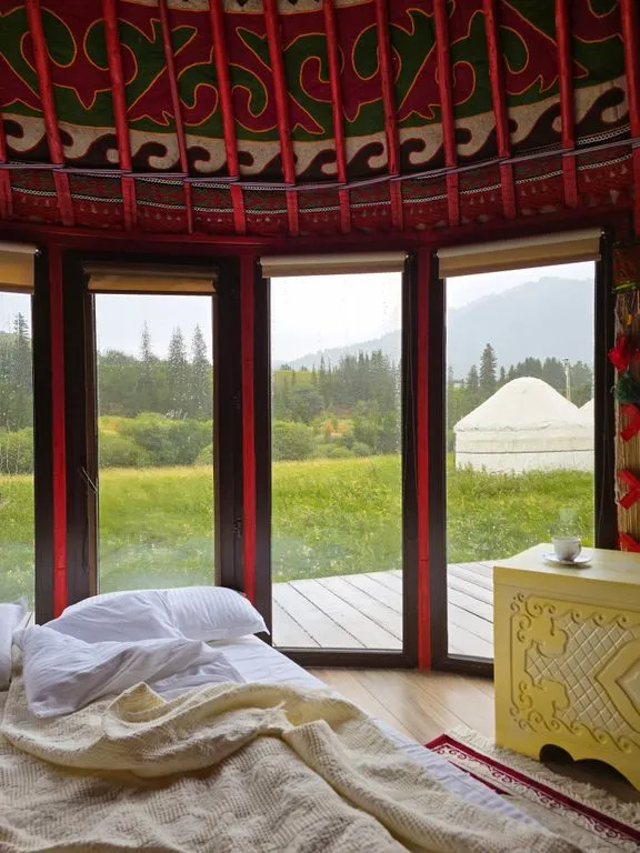 Ak-Sai Travel Karkyra Yurt Camp