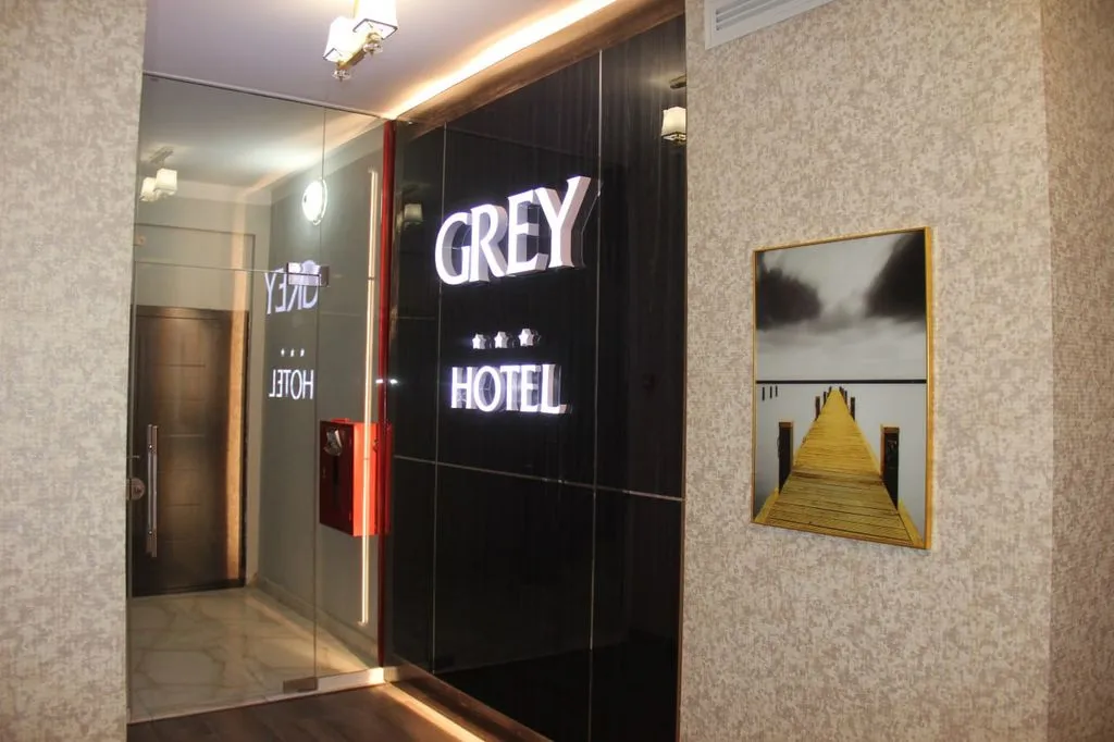 Grey hotel