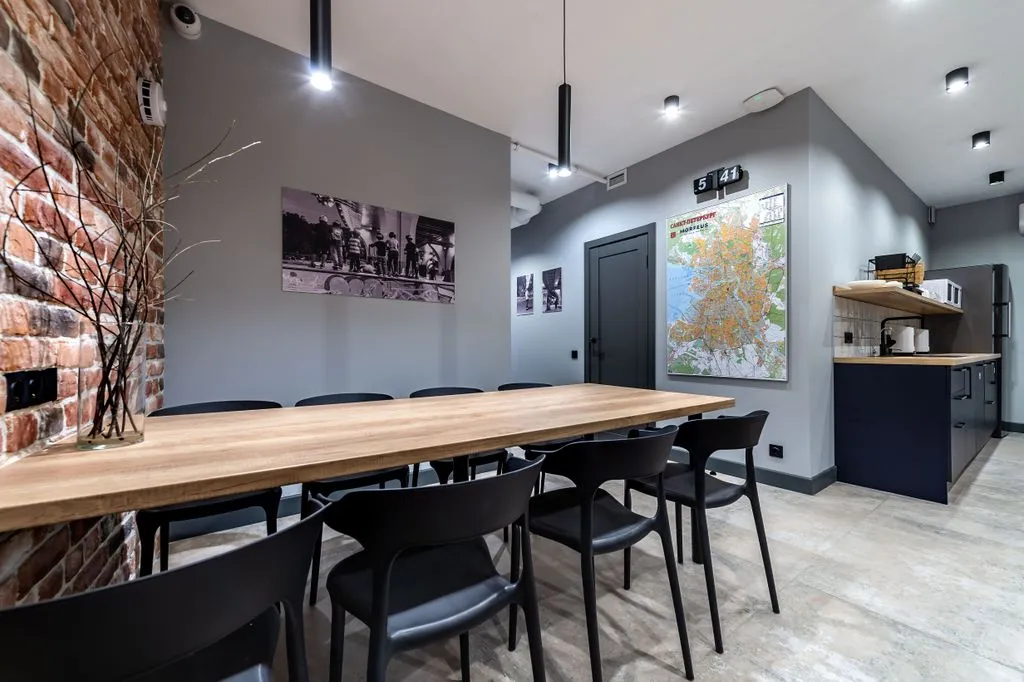 Morfeus Capsule Hotel