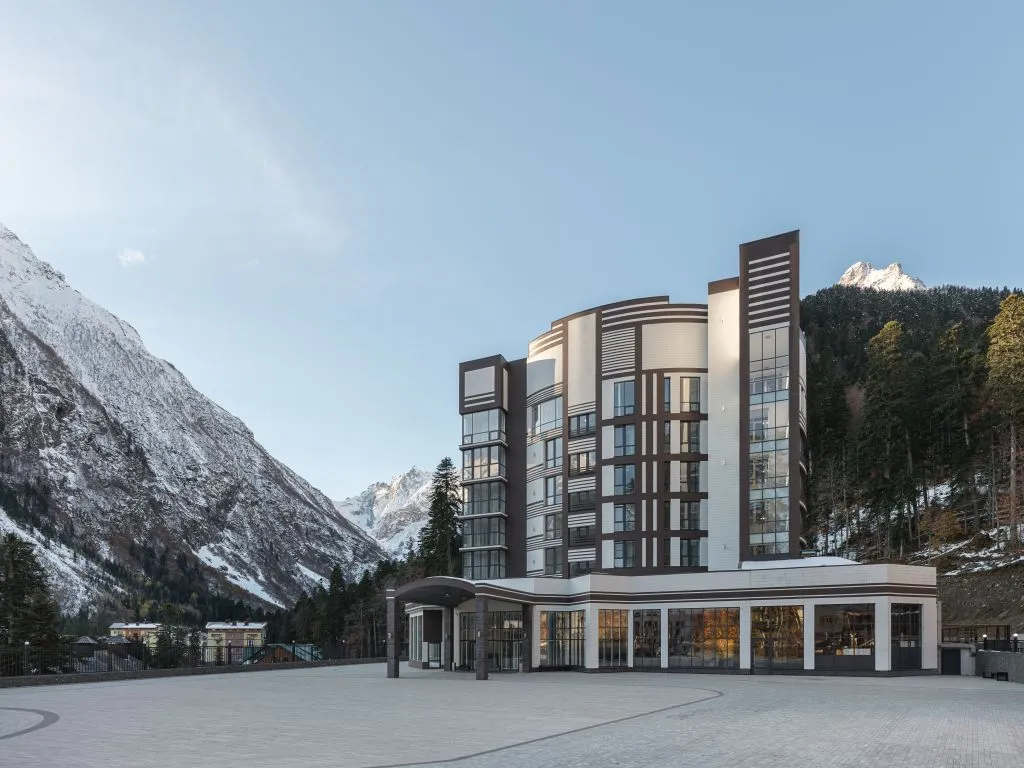 Cosmos Selection Dombay Diamond Hotel