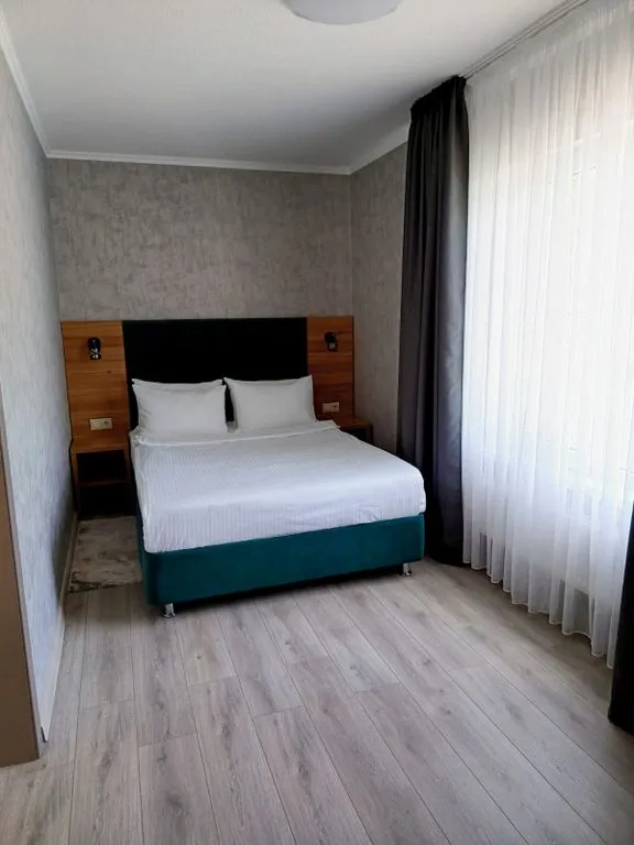 Уездъ Елисеева