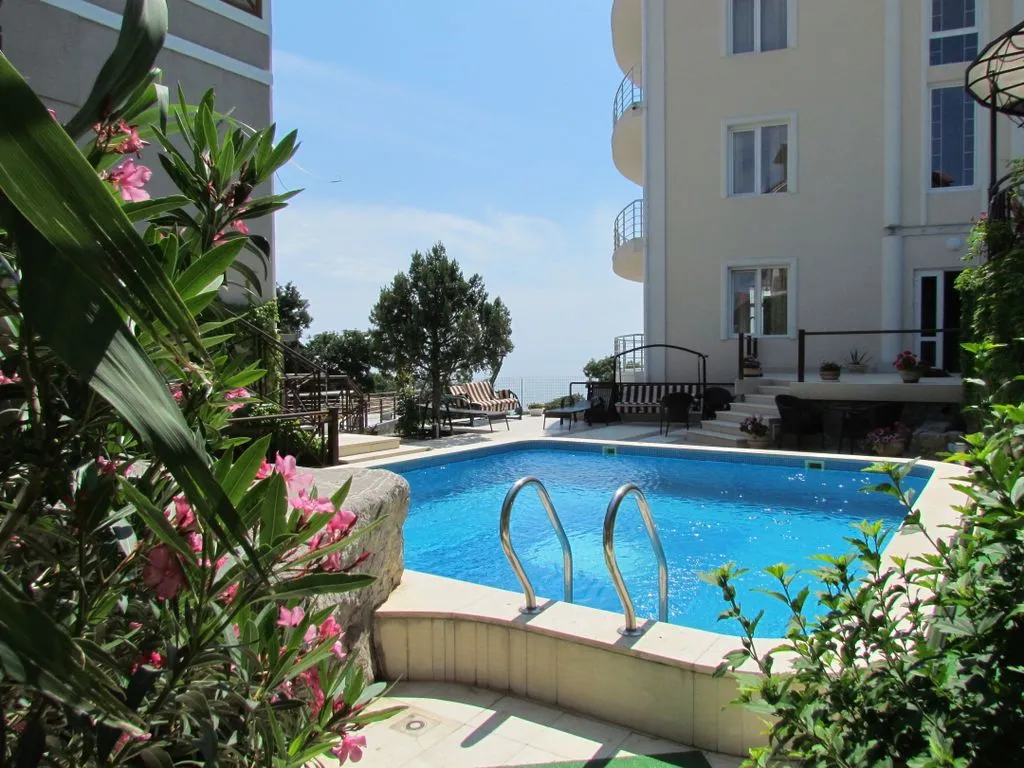 Солнечный Берег