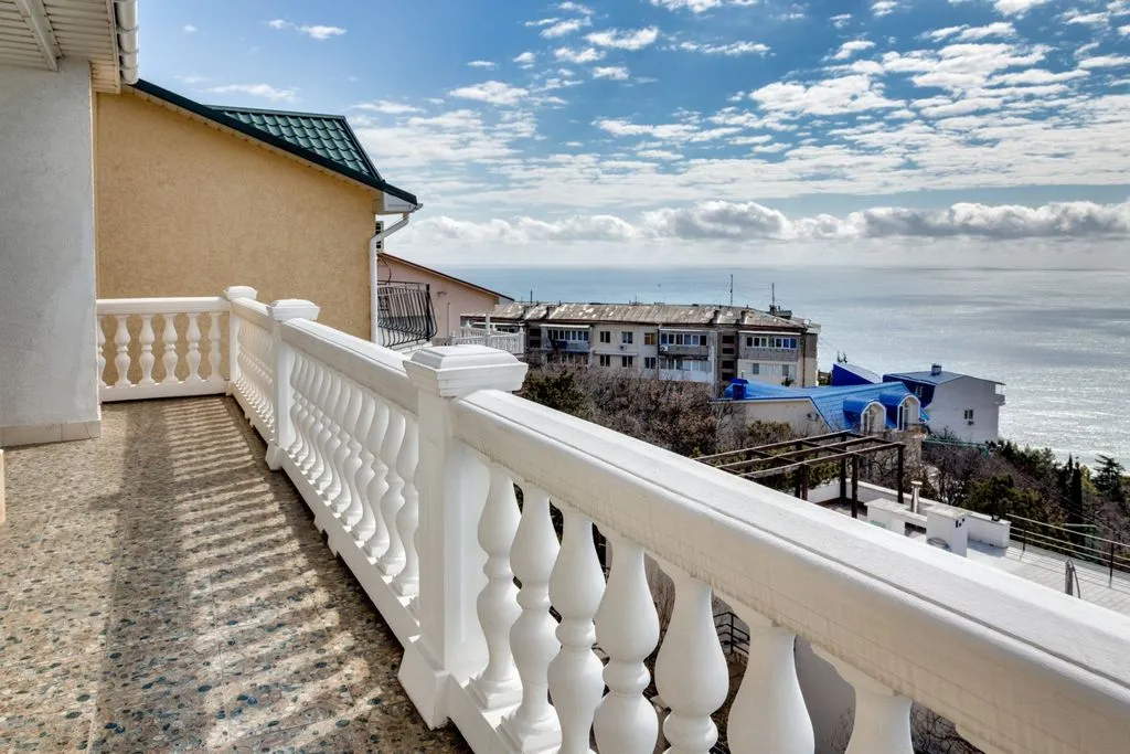 Вилла Лилия