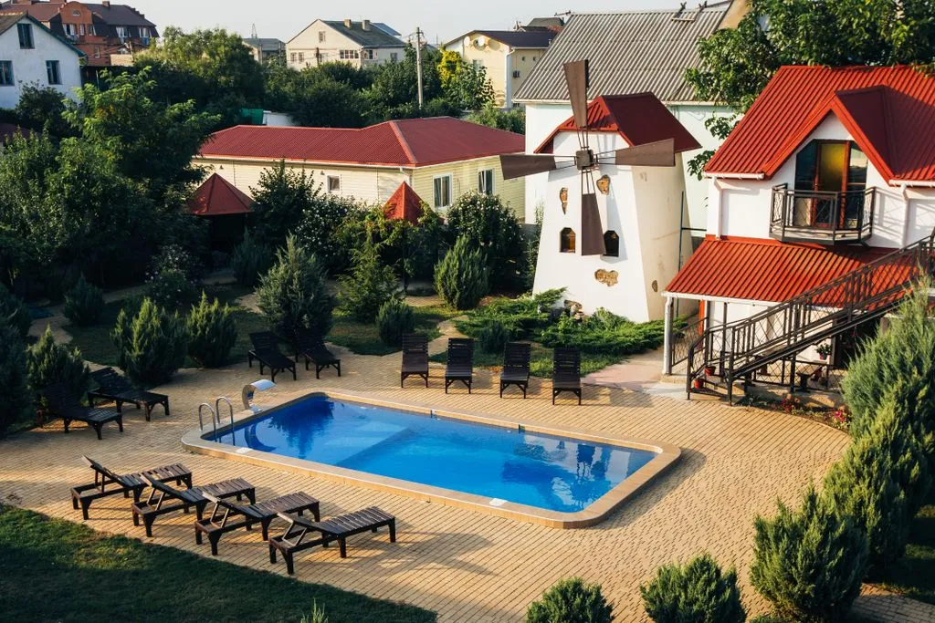 Фонарь и Мельница