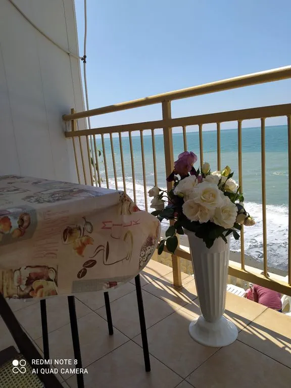 Эллинг у моря Голубая лагуна