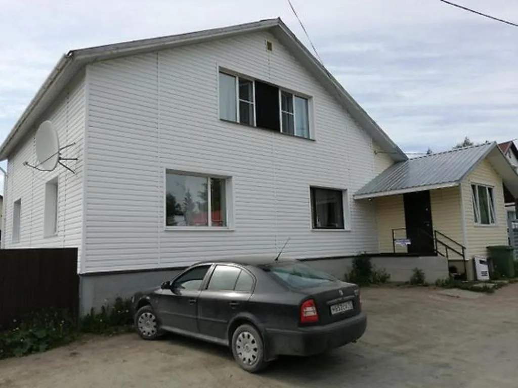 У озера на Выборгском