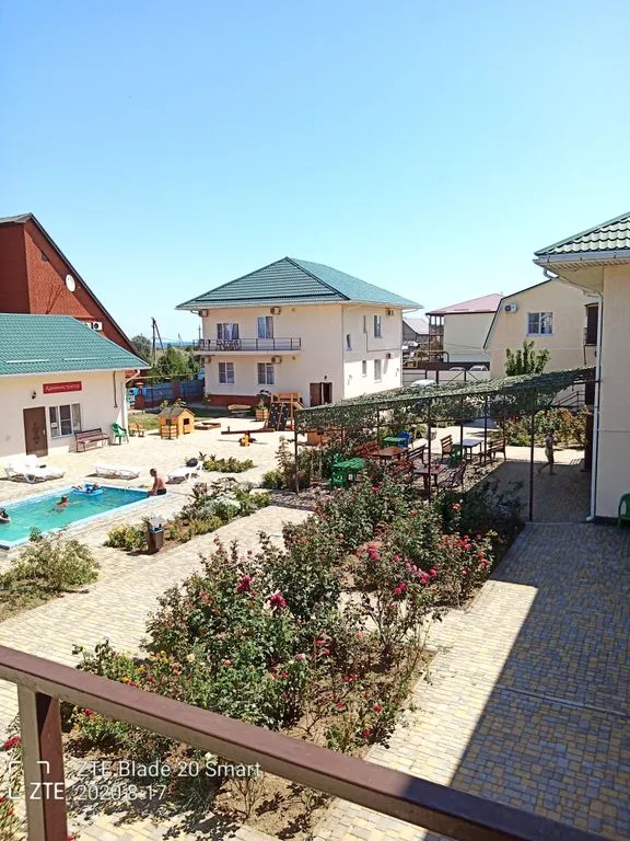 Султан с бассейнами