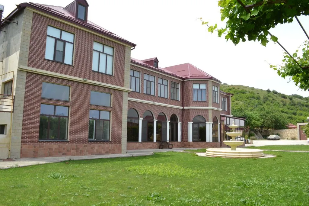 В Тарках