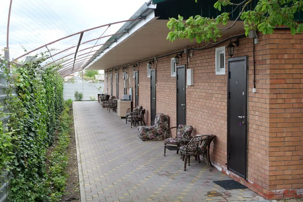 Уютный дворик