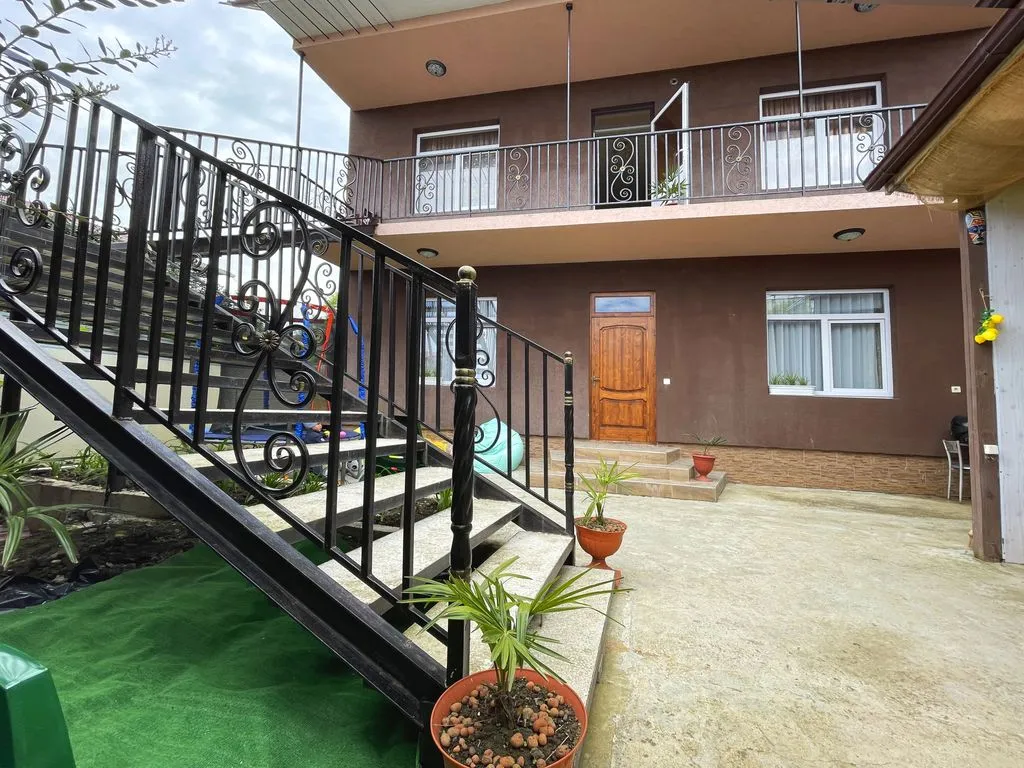 Уютный Дворик