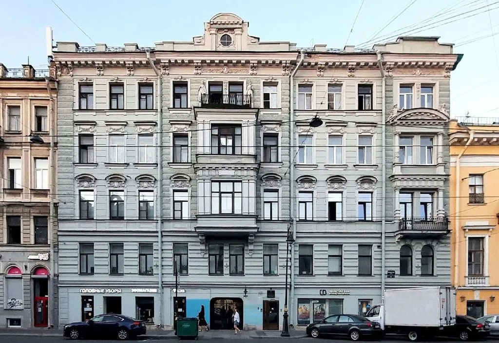 В10