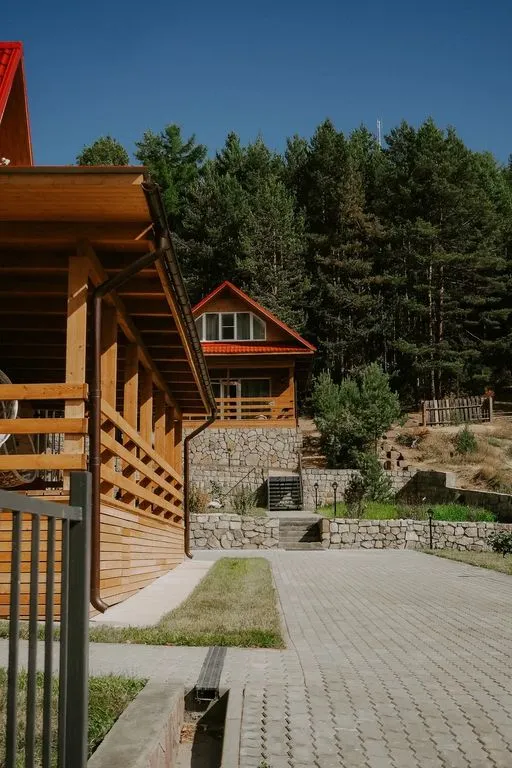 Эко-отель "Святой Нос"