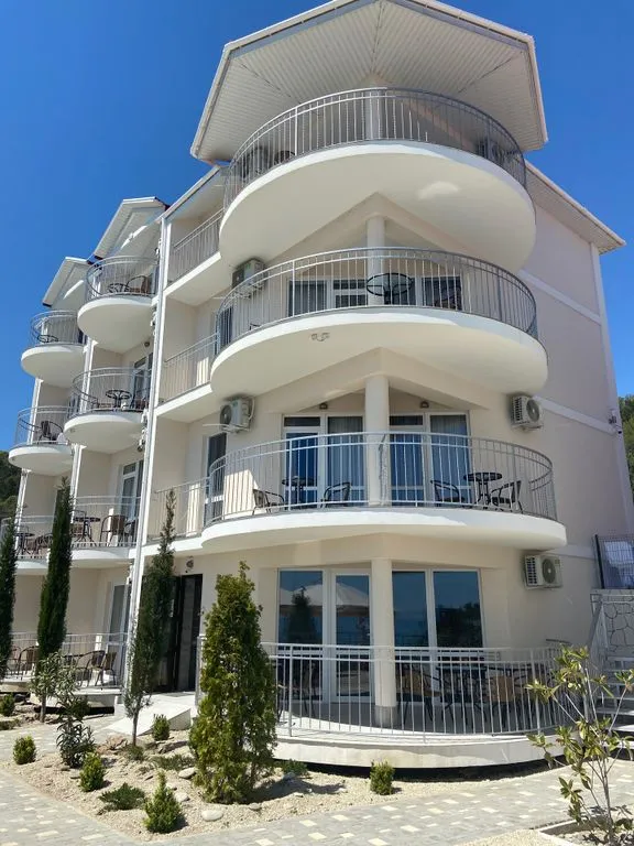 The sofi family house