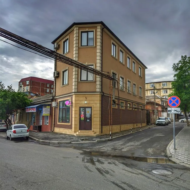 Семейный номер в старом городе Махачкалы