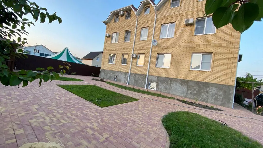 На Цветочной