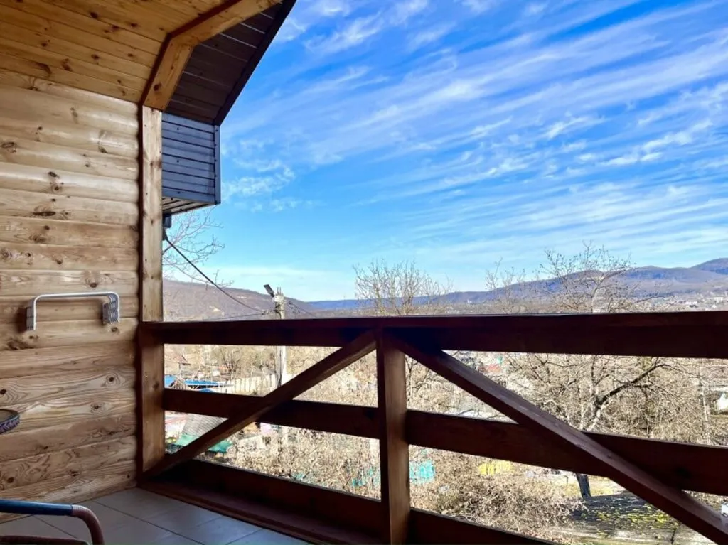 Сова от Травел Хотелс Антураж